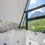 Arditi's Chalet Boge