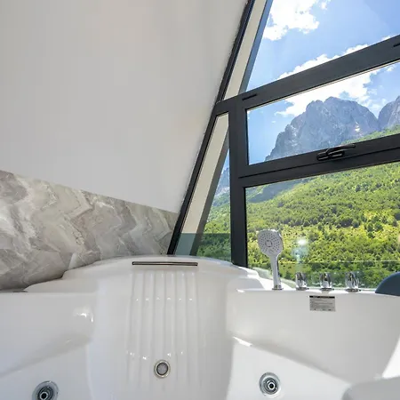 Arditi's Domek alpejski Boge