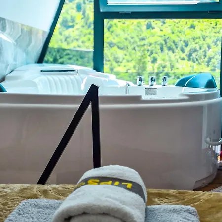 Arditi's Domek alpejski Boge